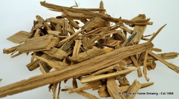 Oak chips American  untoasted / seasoned  500g